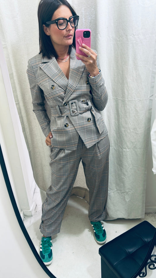 Blazer check